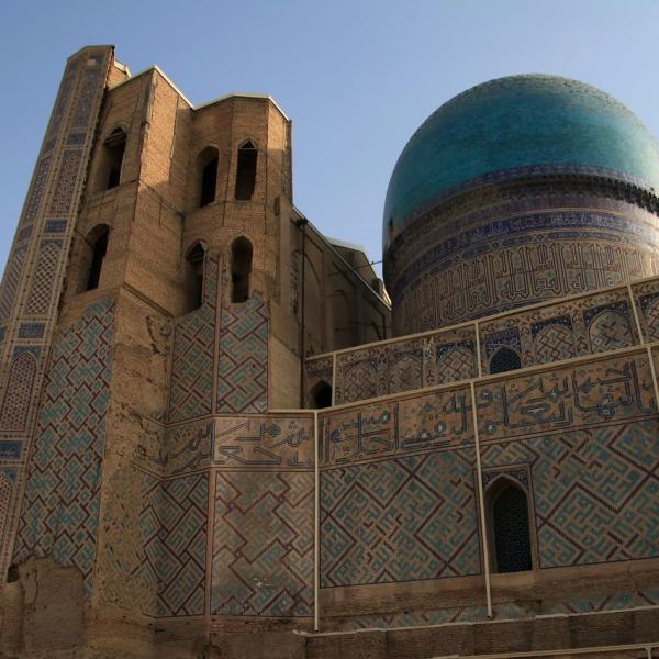 Мечеть Биби ханым была восстановлена из руин