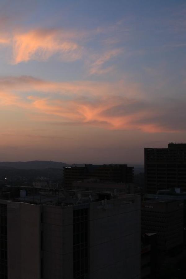 Небо Йоханнесбурга