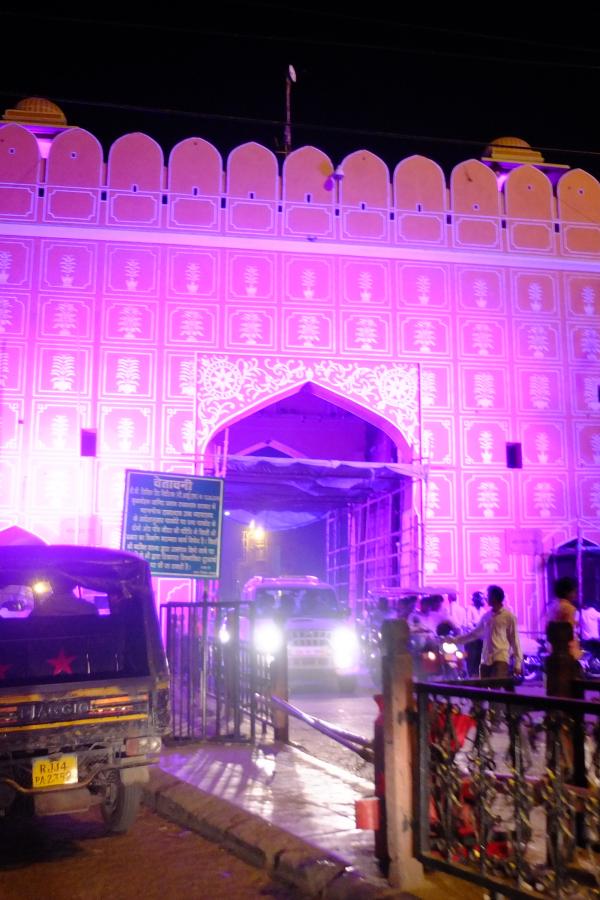 Парадные врата Джайпура во всей красе