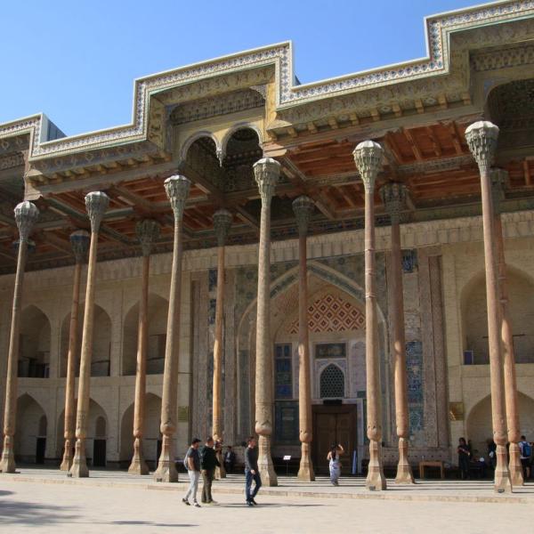 Мечеть Боло-Хауз